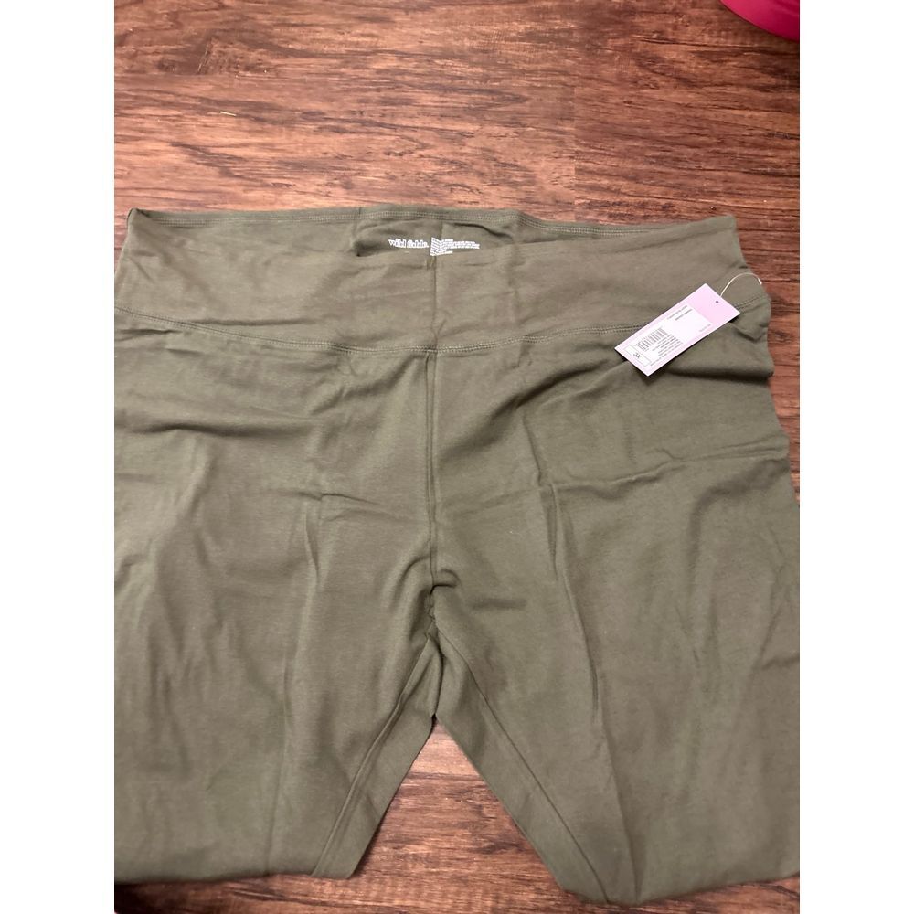Ladies,‎ Hunter Green leggings